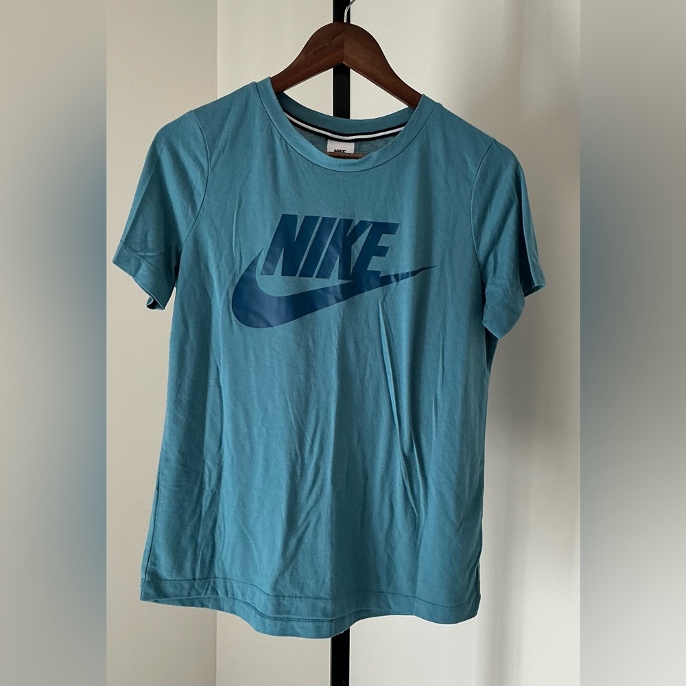 Nike | Blue Logo T-Shirt - Picture 2 of 4